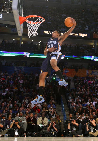 保持着防守 保持着防守