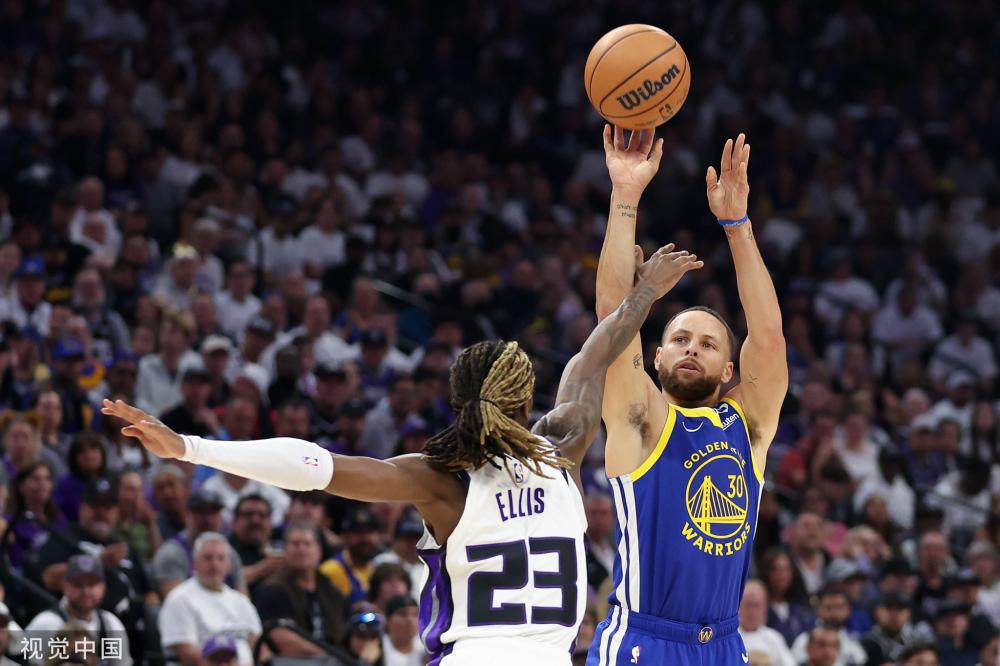 林德洛夫出 林德洛夫出