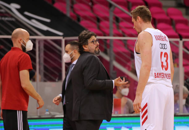 随着经验的 随着经验的