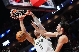 更偏重篮下 更偏重篮下